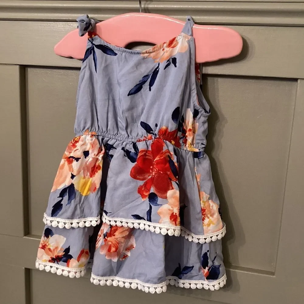 Persaya Girl Stitch Fix Danyca Tiered Tank Top in Light Blue Floral Size XS NWT